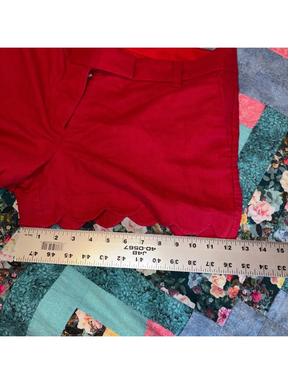 J.Crew 53% Linen Blend Woman’s Size 12 Red Scalloped Hem Linen Shorts